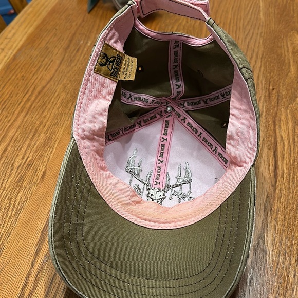 Extreme Huntress Cap Pink Camouflage Hat Buck Wear Embroidered Dear - Picture 3 of 4